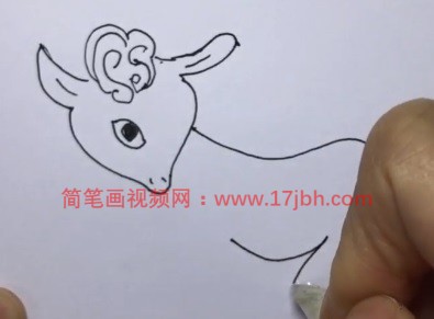 小山羊简笔画