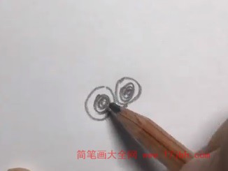 金鱼简笔画彩色