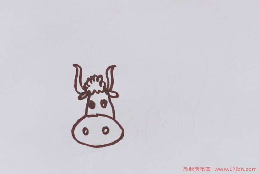 牛吃草的简笔画