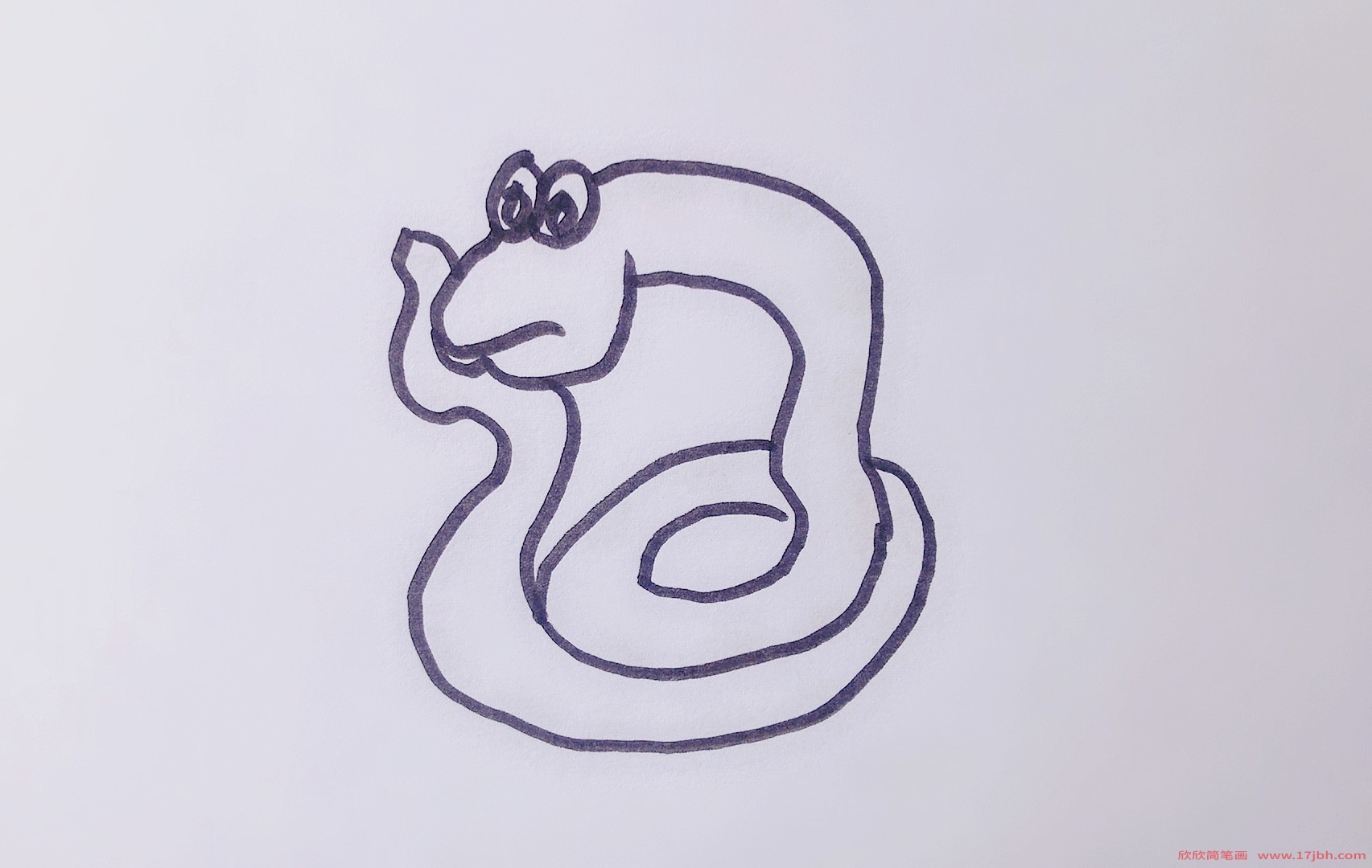 蛇简笔画彩色