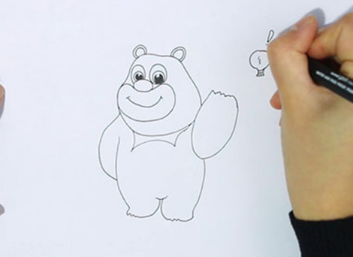 熊出没简单卡通熊大简笔画教学带步骤 可爱彩色熊大简笔画怎么画