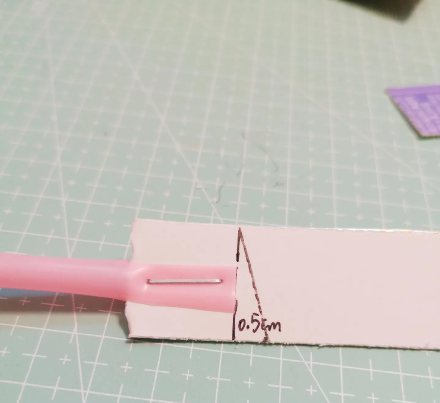 DIY竹蜻蜓：用奶茶吸管制作的手工图解指南-11
